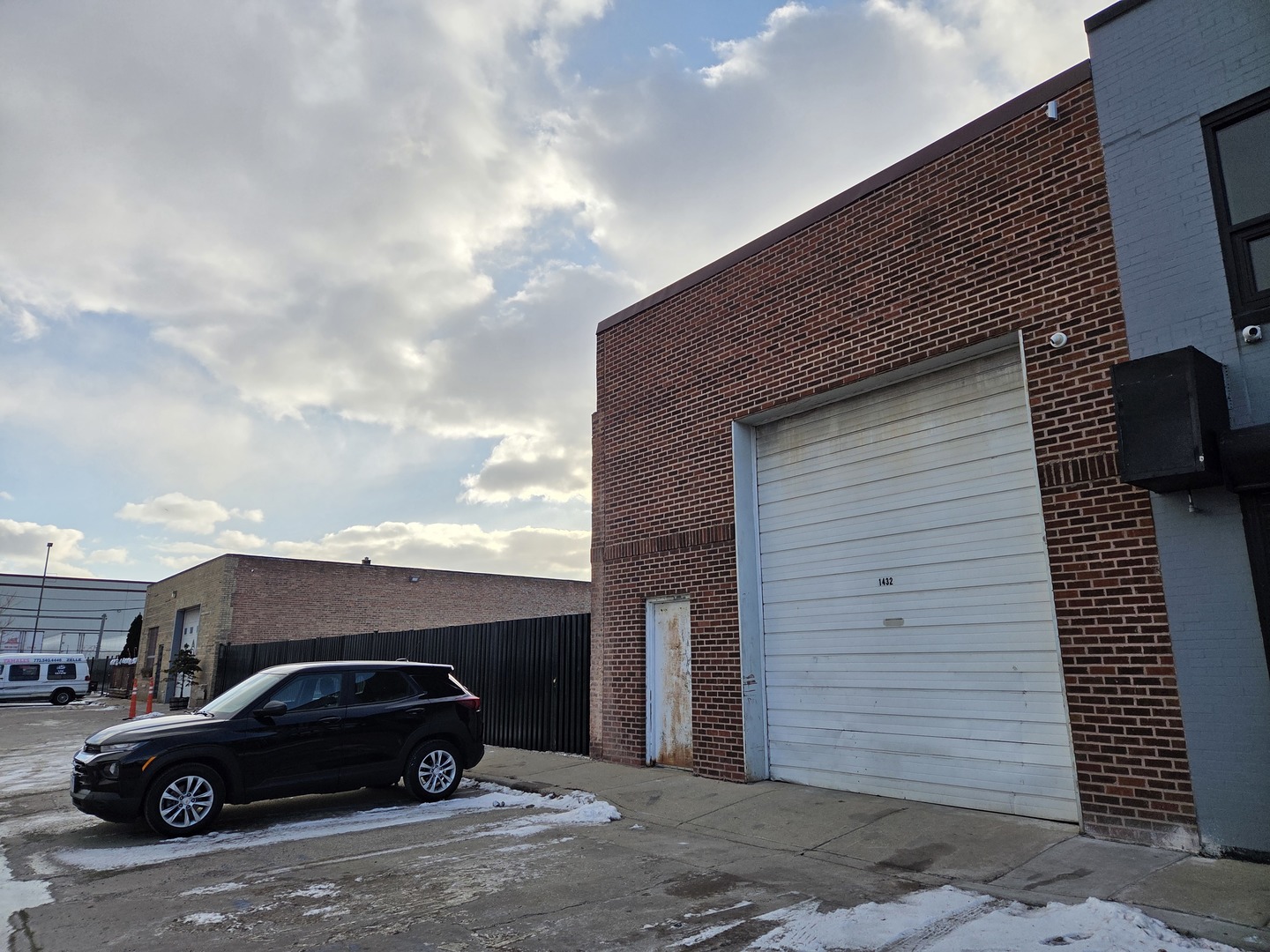1432 North Kilpatrick Avenue Chicago IL 60651