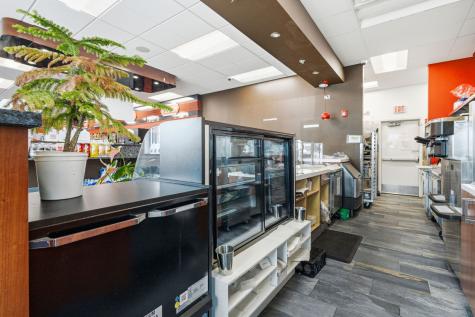 1605 South River Road Des Plaines IL 60018