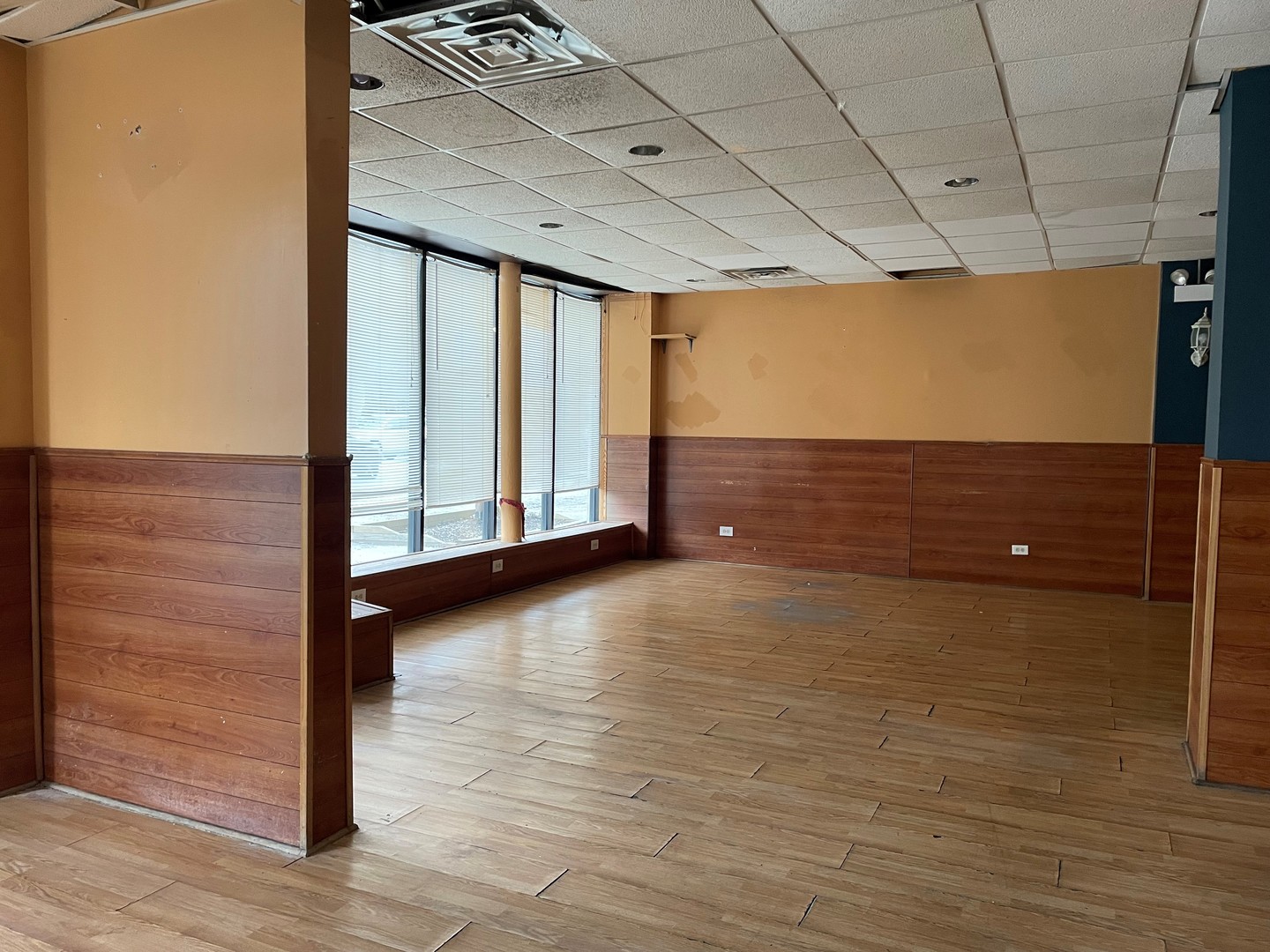 5633-53 North Ashland Avenue Chicago IL 60660