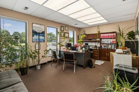 315-345 West Northwest Highway Palatine IL 60067