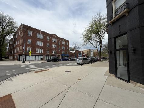 5233 North Damen Avenue Chicago IL 60625