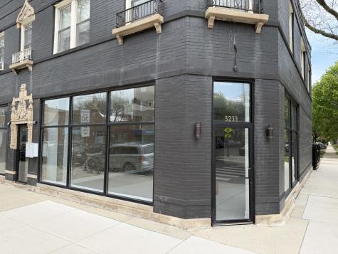 5233 North Damen Avenue Chicago IL 60625