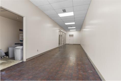 3929 Broadway Rockford IL 61108