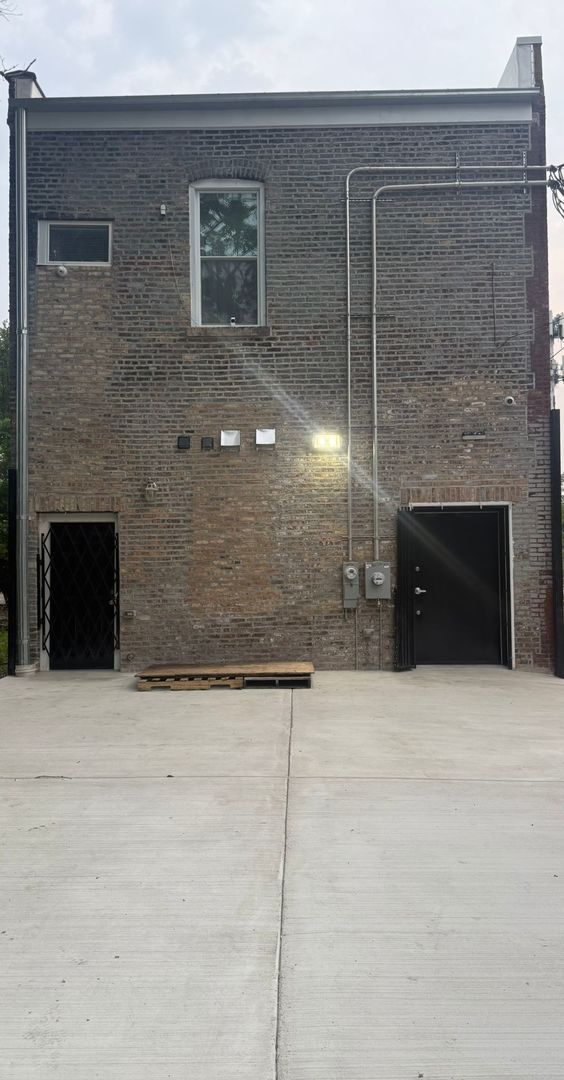 5601 South Halsted Street Chicago IL 60621