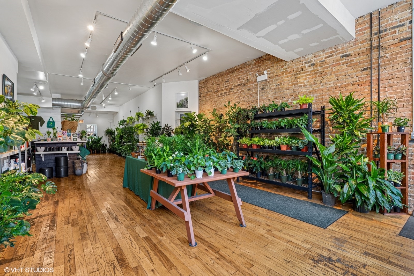 2321 West North Avenue Chicago IL 60647