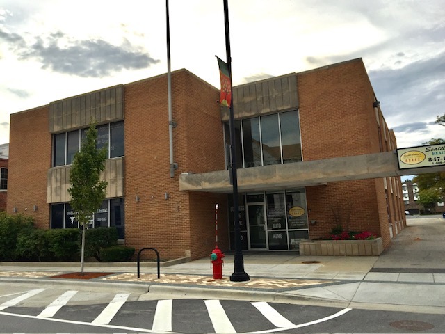 770 Lee Street Des Plaines IL 60016