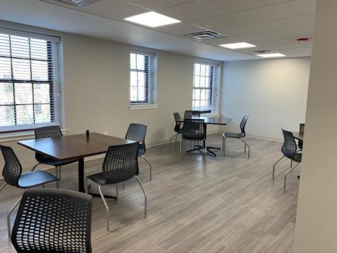 62 East 47th Street Chicago IL 60653