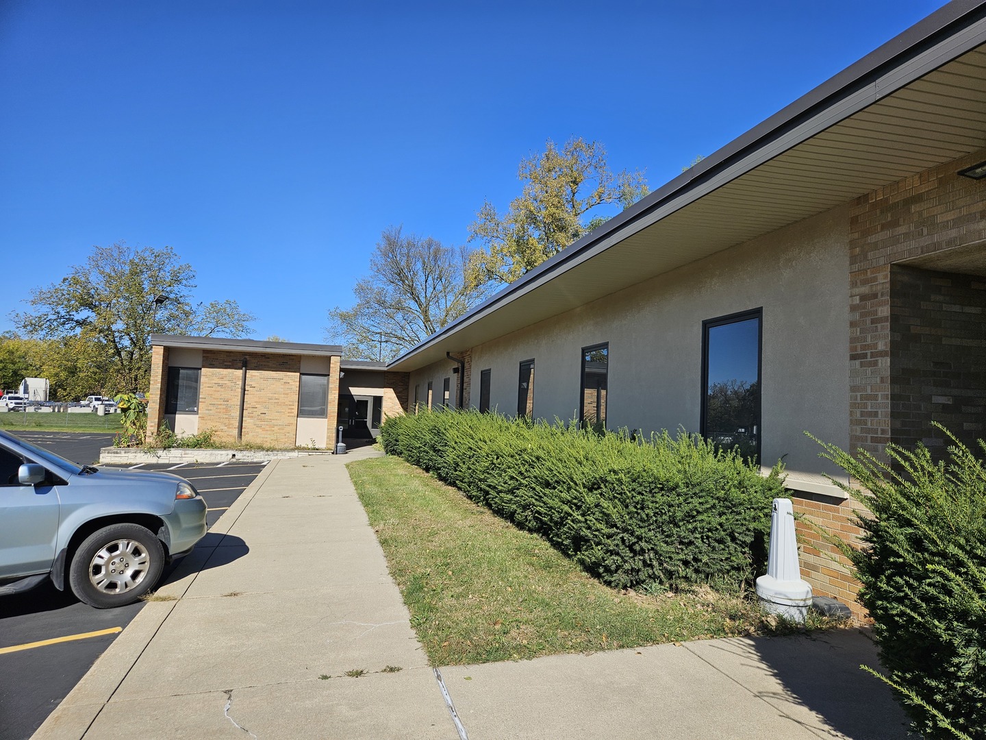 100 Manhattan Road Joliet IL 60433