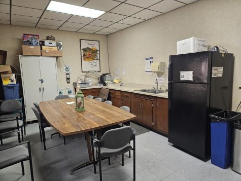 100 Manhattan Road Joliet IL 60433