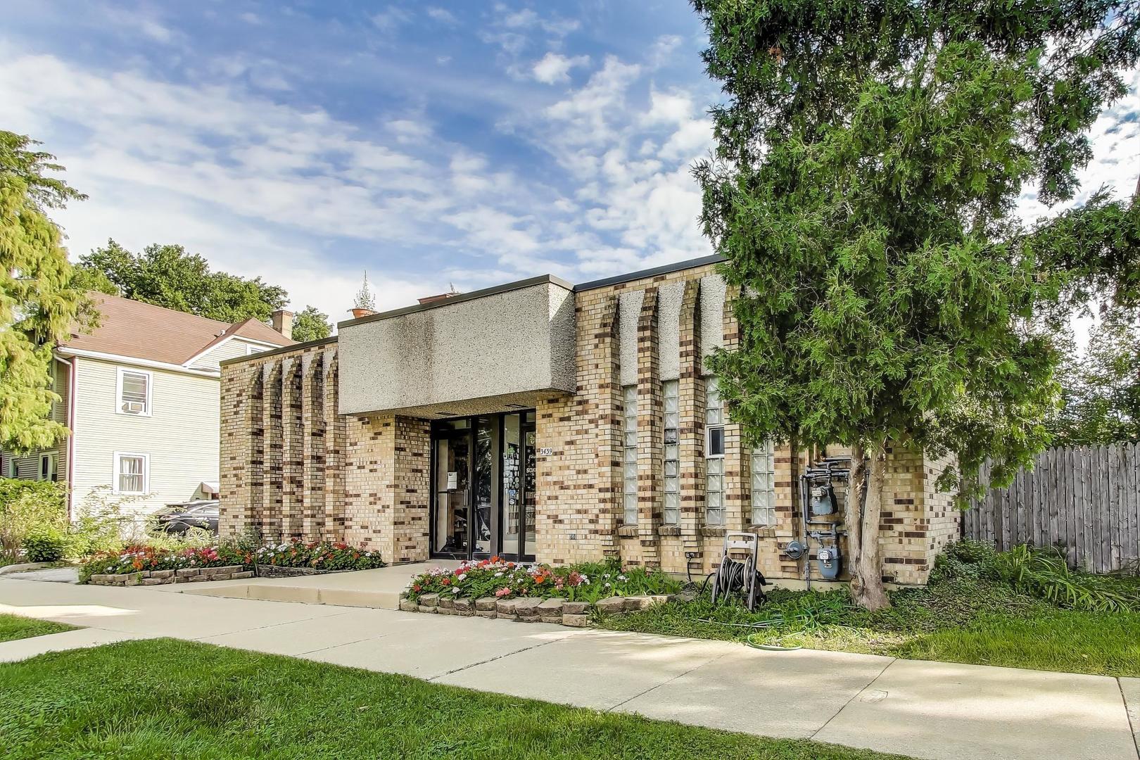 3439 Grand Avenue Brookfield IL 60513