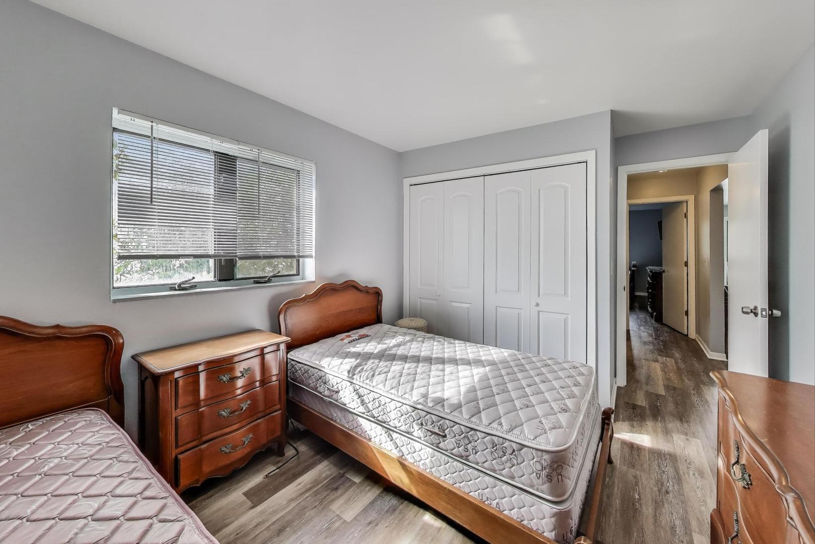 3439 Grand Avenue Brookfield IL 60513