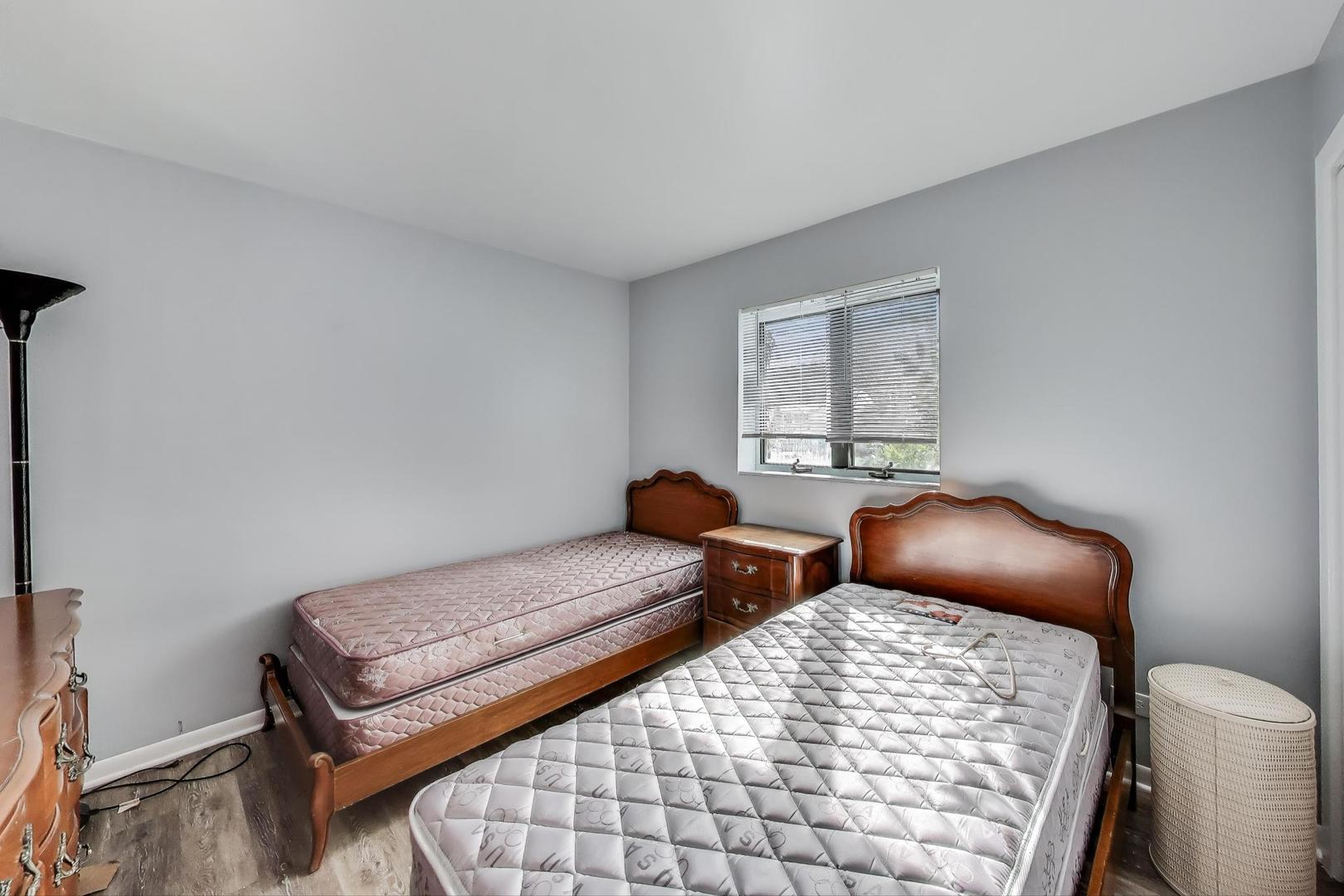 3439 Grand Avenue Brookfield IL 60513