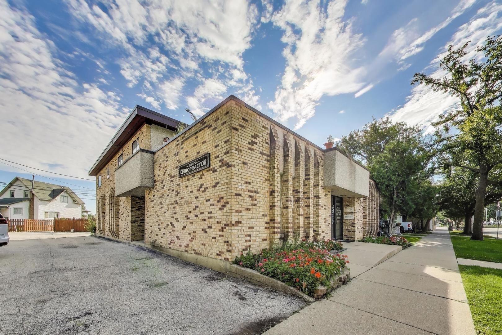 3439 Grand Avenue Brookfield IL 60513