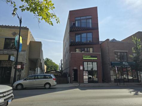 1449 West Fullerton Avenue Chicago IL 60614