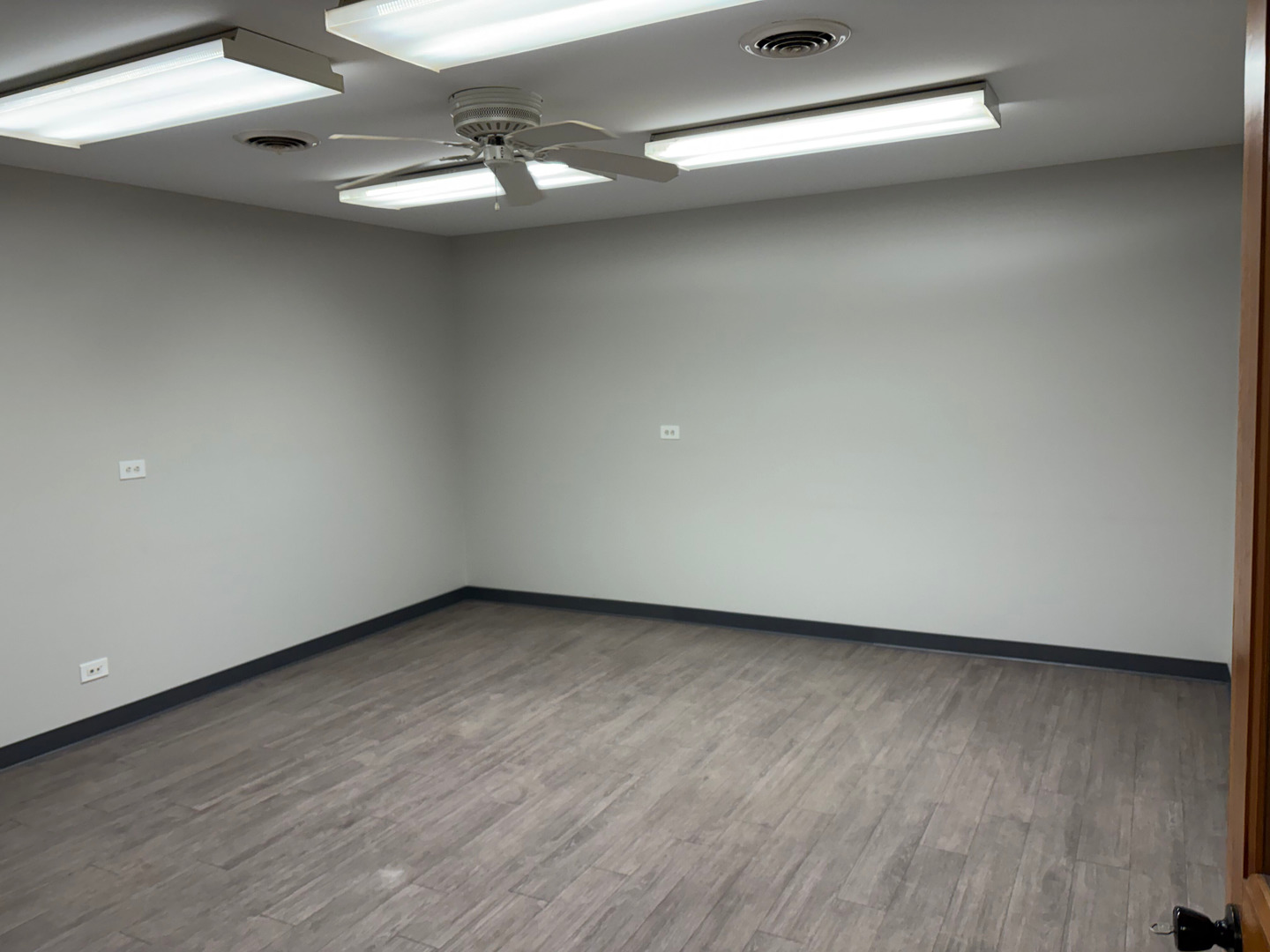 1285 Aurora Avenue Aurora IL 60505