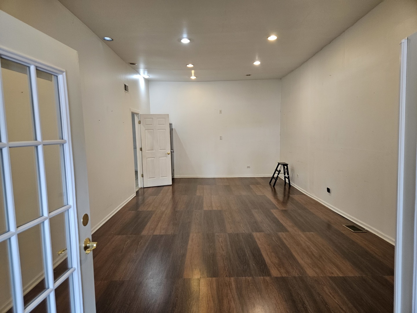 4541 North Western Avenue Chicago IL 60625
