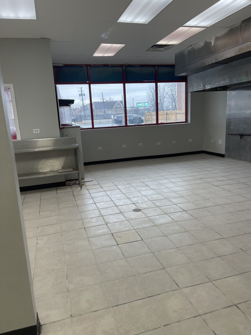 749 South Cicero Avenue Chicago IL 60644