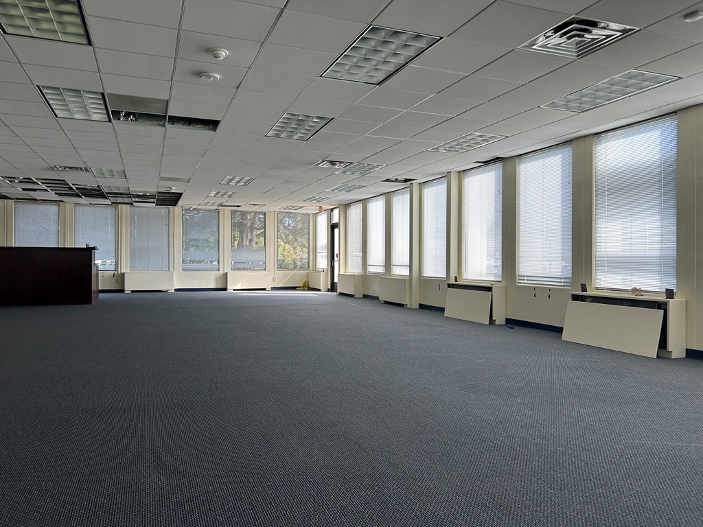 3201 Old Glenview Road Wilmette IL 60091