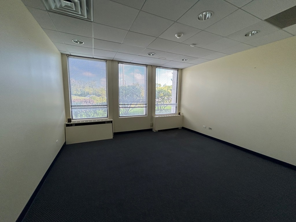 3201 Old Glenview Road Wilmette IL 60091