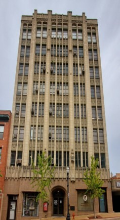 164 Division Street Elgin IL 60120