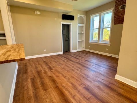 111 West Madison Street Yorkville IL 60560