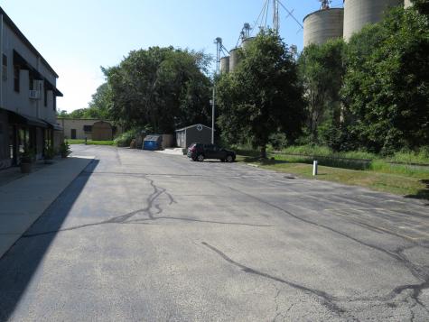 137 West Wapella Street Minooka IL 60447