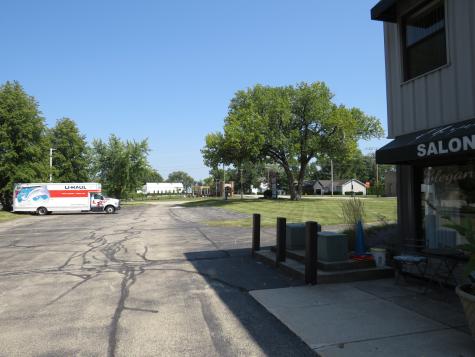 137 West Wapella Street Minooka IL 60447