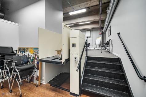 416 West Ontario Street Chicago IL 60610