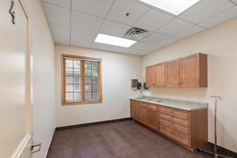 6825 Kingery Highway Willowbrook IL 60527