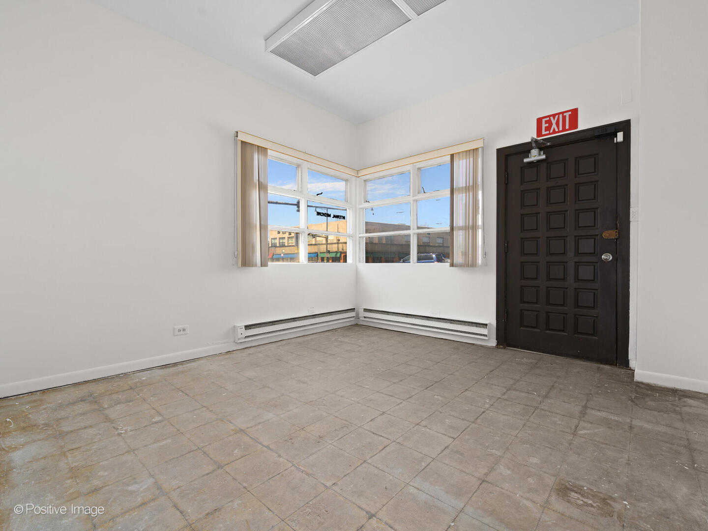 5365 West Devon Avenue Chicago IL 60646
