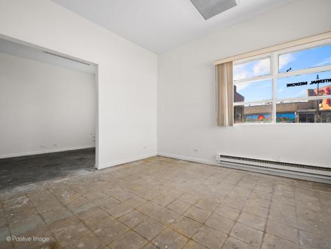 5365 West Devon Avenue Chicago IL 60646