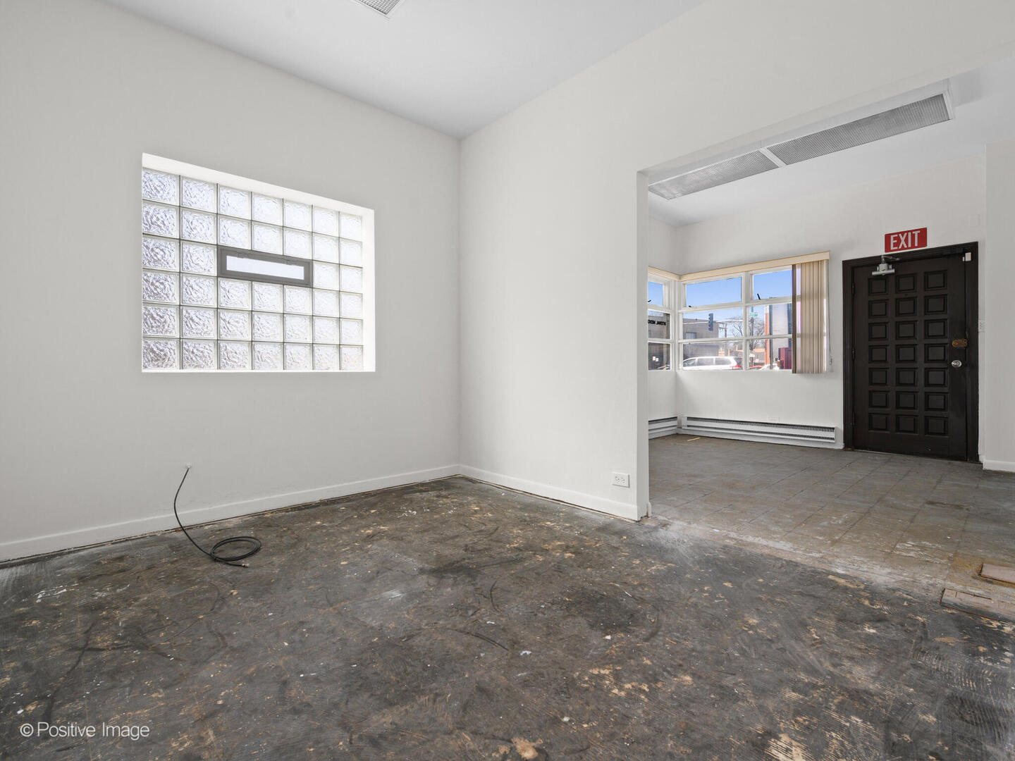 5365 West Devon Avenue Chicago IL 60646