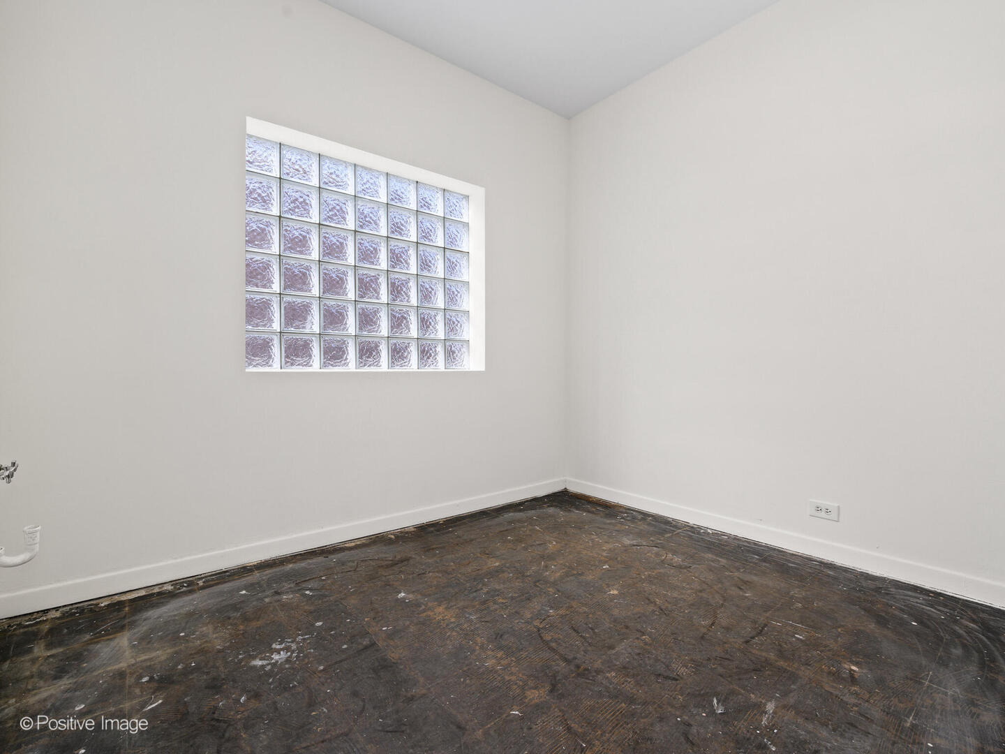 5365 West Devon Avenue Chicago IL 60646