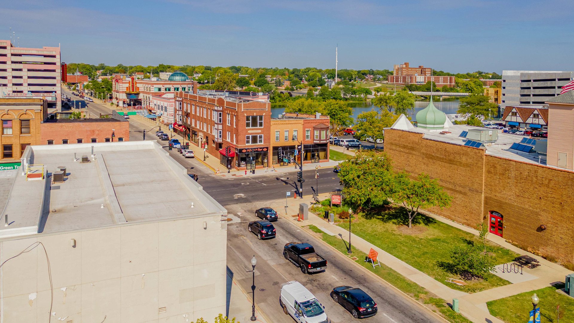 50 North Broadway Avenue Aurora IL 60505