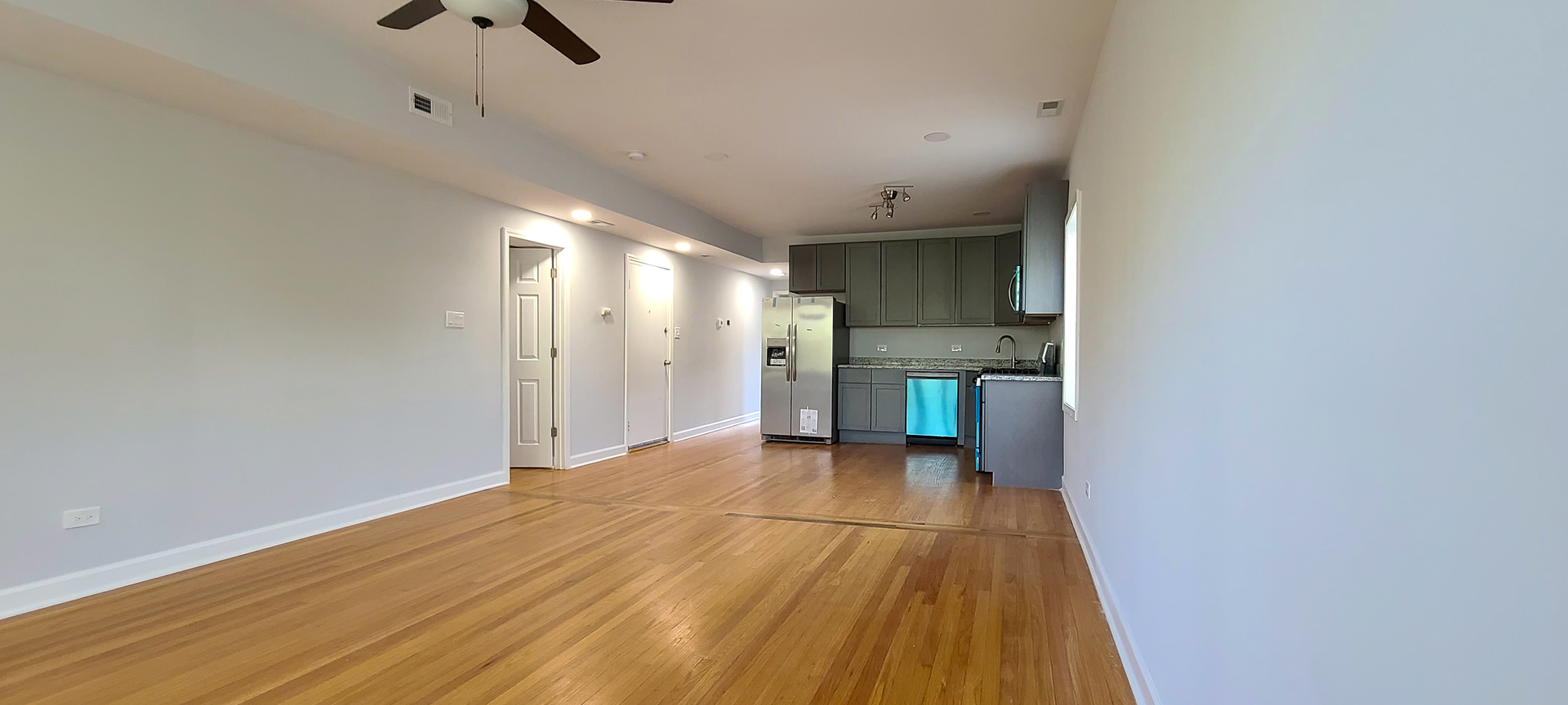619 East Groveland Park Chicago IL 60653