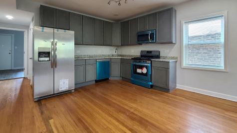 619 East Groveland Park Chicago IL 60653