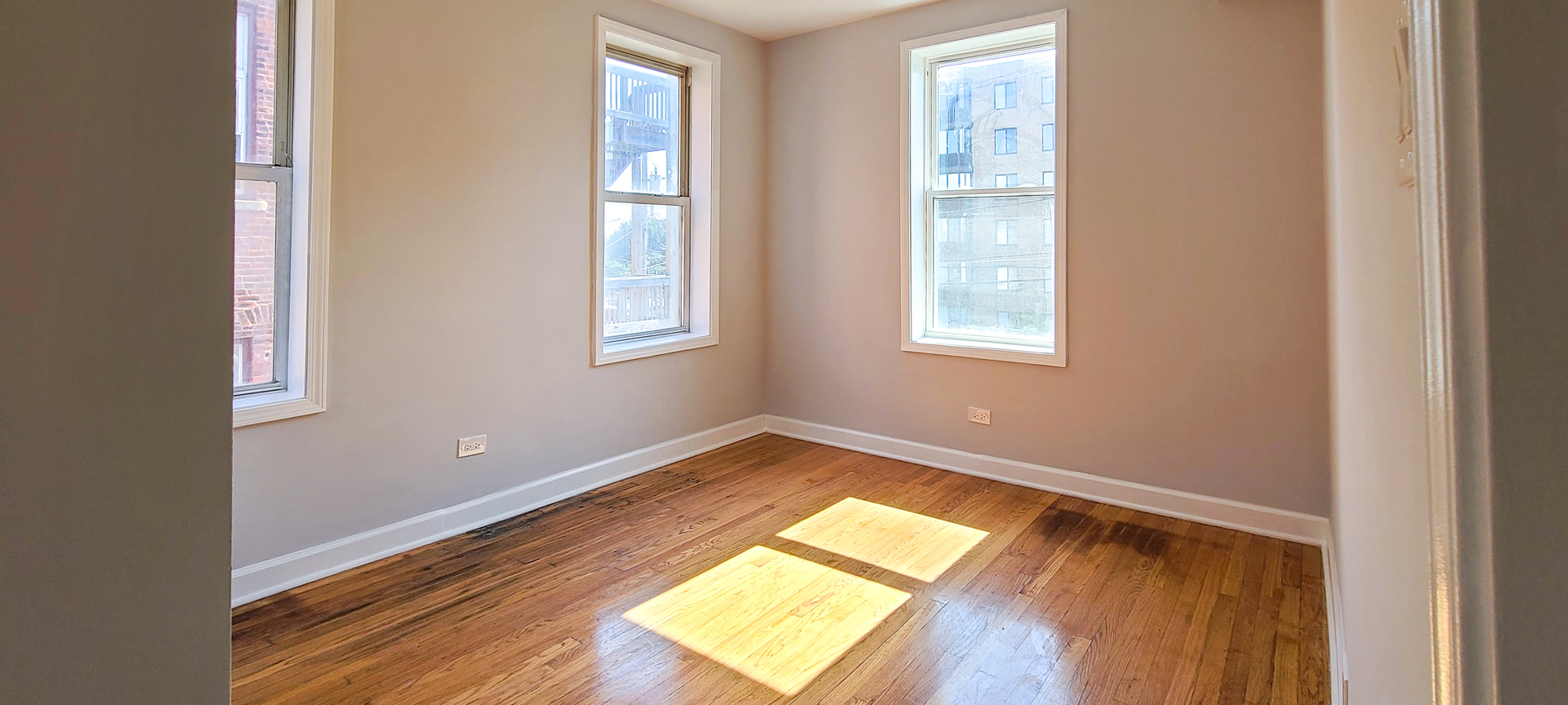 619 East Groveland Park Chicago IL 60653