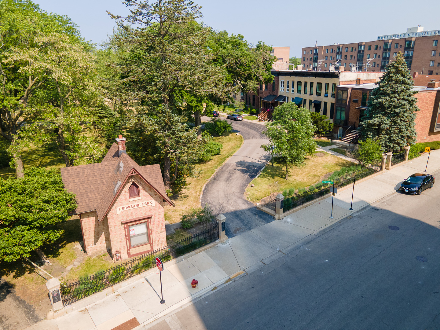 619 East Groveland Park Chicago IL 60653