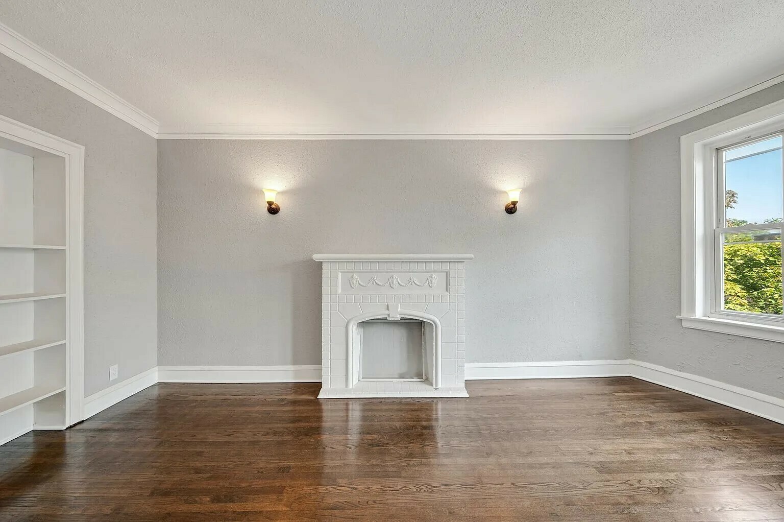 7600 South Phillips Avenue Chicago IL 60649