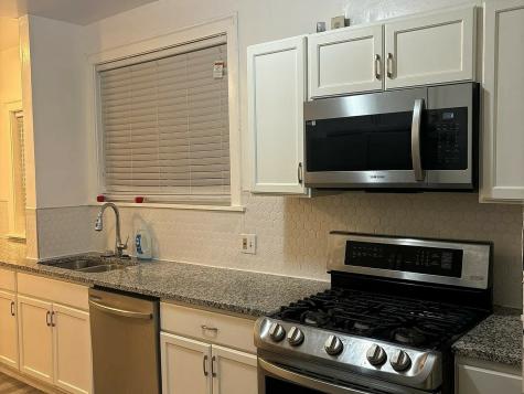 7600 South Phillips Avenue Chicago IL 60649