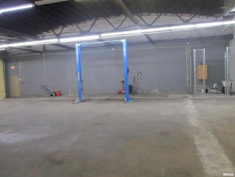 115 North Commercial Street Benton IL 62812