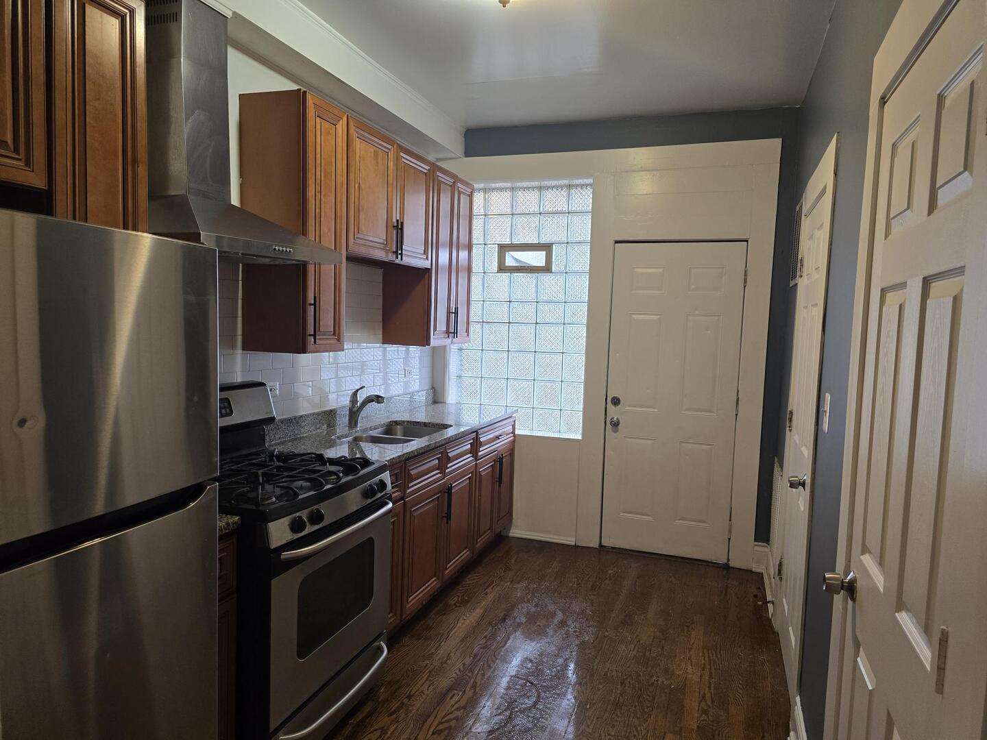 7317 South Union Avenue Chicago IL 60621