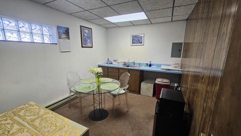 18707 Burnham Avenue Lansing IL 60438