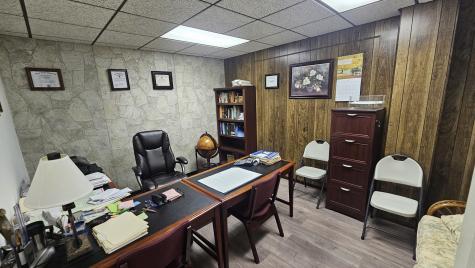 18707 Burnham Avenue Lansing IL 60438