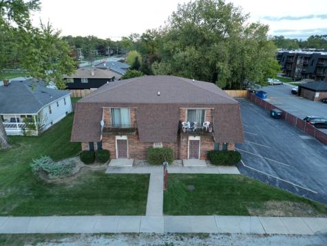 18707 Burnham Avenue Lansing IL 60438