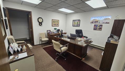18707 Burnham Avenue Lansing IL 60438