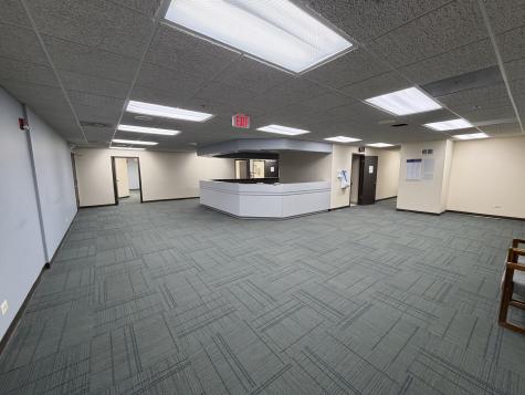 501-517 Thornhill Drive Carol Stream IL 60188