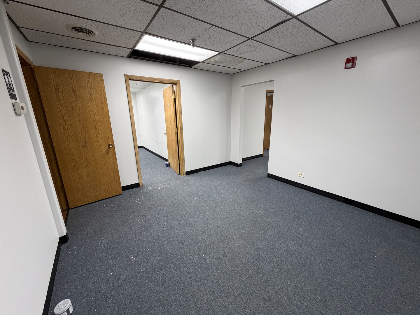 501-517 Thornhill Drive Carol Stream IL 60188