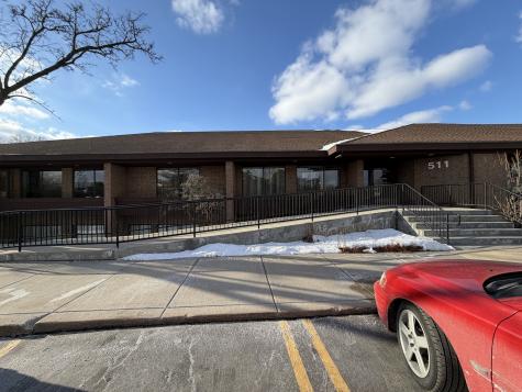 501-517 Thornhill Drive Carol Stream IL 60188