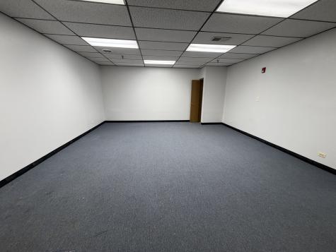 501-517 Thornhill Drive Carol Stream IL 60188